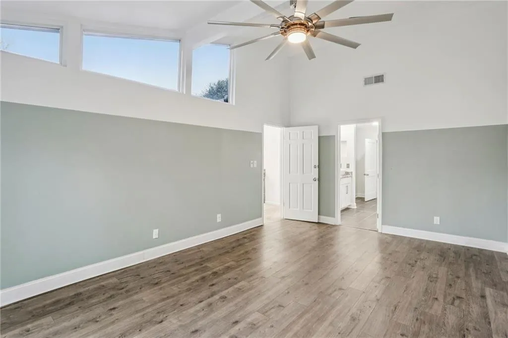 6118 Barfield Road, Atlanta, Georgia 30328, 4 Bedrooms Bedrooms, ,3 BathroomsBathrooms,Residential,For Sale,6118 Barfield Road,7702378