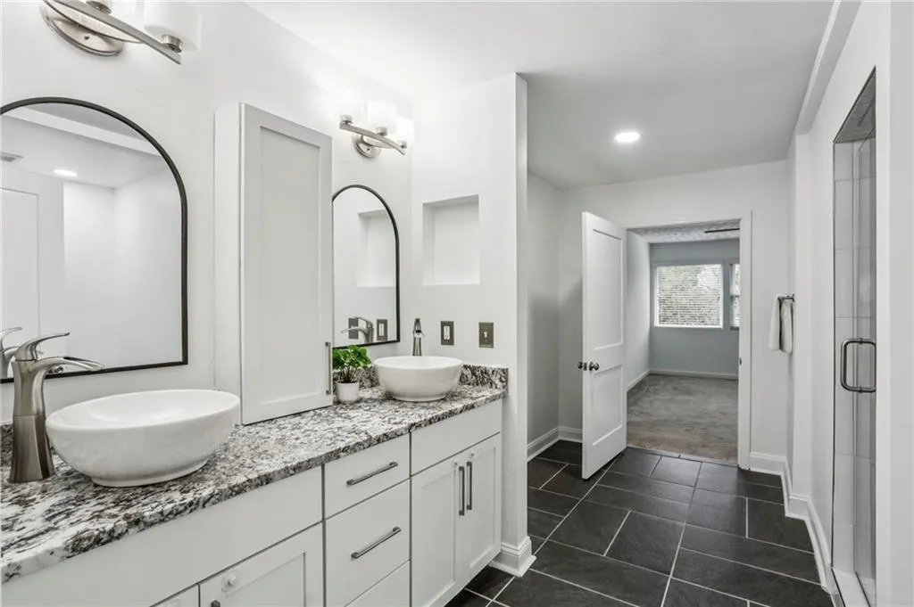 6118 Barfield Road, Atlanta, Georgia 30328, 4 Bedrooms Bedrooms, ,3 BathroomsBathrooms,Residential,For Sale,6118 Barfield Road,7702378