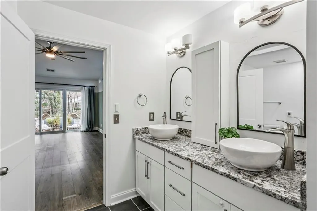 6118 Barfield Road, Atlanta, Georgia 30328, 4 Bedrooms Bedrooms, ,3 BathroomsBathrooms,Residential,For Sale,6118 Barfield Road,7702378