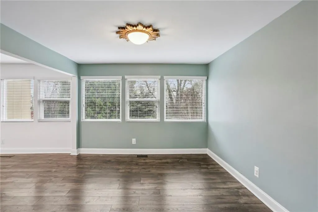6118 Barfield Road, Atlanta, Georgia 30328, 4 Bedrooms Bedrooms, ,3 BathroomsBathrooms,Residential,For Sale,6118 Barfield Road,7702378