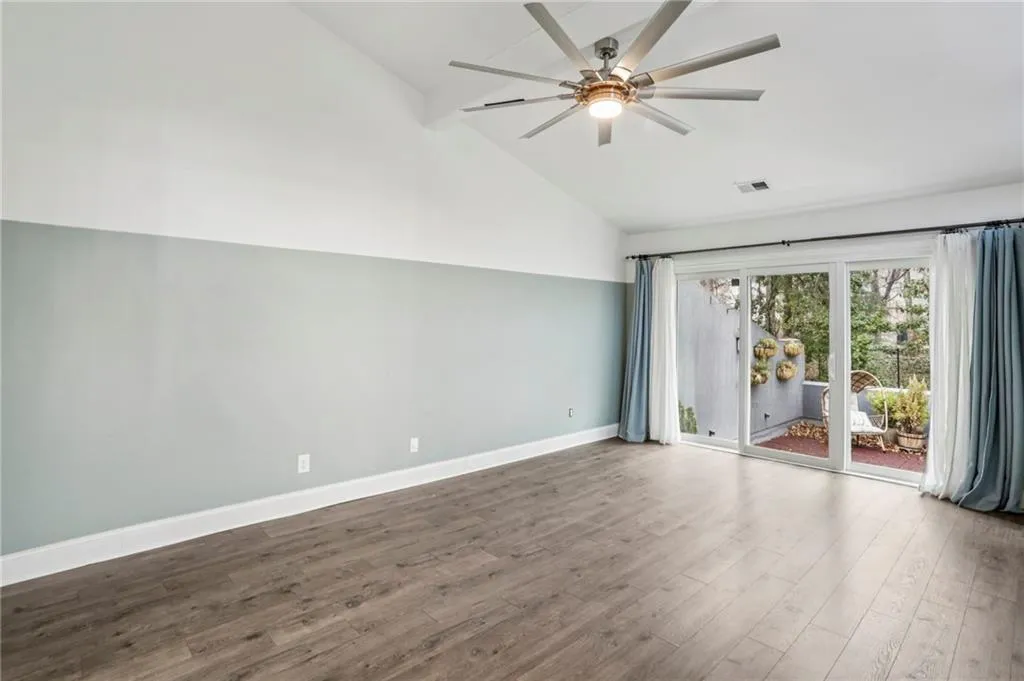 6118 Barfield Road, Atlanta, Georgia 30328, 4 Bedrooms Bedrooms, ,3 BathroomsBathrooms,Residential,For Sale,6118 Barfield Road,7702378