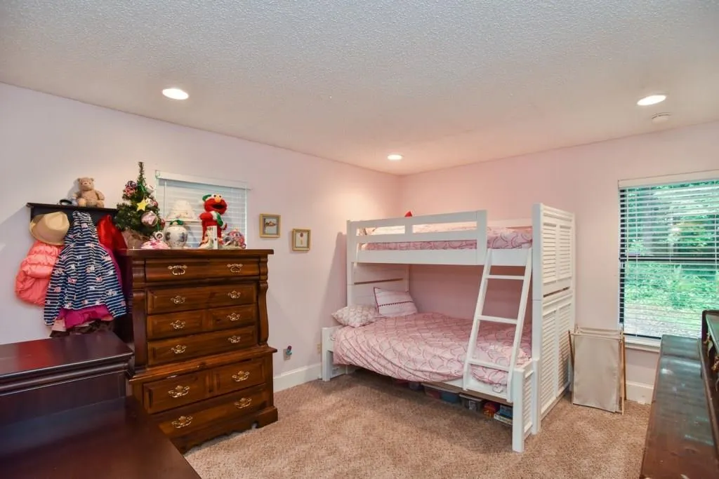 1611 Huntingdon Chase, Sandy Springs, Georgia 30350, 2 Bedrooms Bedrooms, ,2 BathroomsBathrooms,Residential,Sold,1611 Huntingdon Chase,5869078