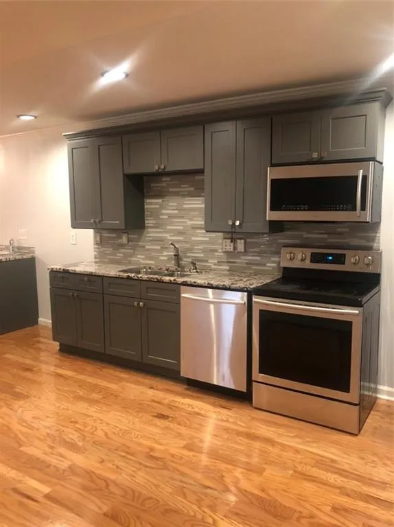 1802 Brighton Point, Atlanta, Georgia 30328, 3 Bedrooms Bedrooms, ,2 BathroomsBathrooms,Residential,Sold,1802 Brighton Point,6672543