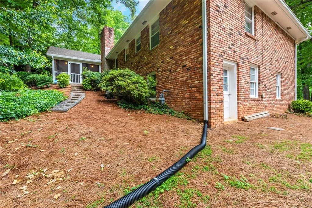 7120 Dunhill Terrace Ne, Sandy Springs, Georgia 30328, 3 Bedrooms Bedrooms, ,2 BathroomsBathrooms,Residential,Sold,7120 Dunhill Terrace Ne,6895511