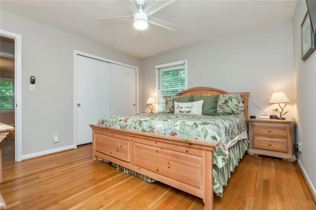 7120 Dunhill Terrace Ne, Sandy Springs, Georgia 30328, 3 Bedrooms Bedrooms, ,2 BathroomsBathrooms,Residential,Sold,7120 Dunhill Terrace Ne,6895511