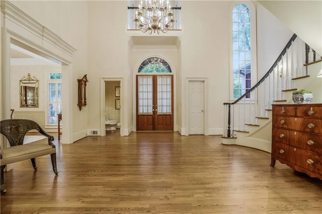 8440 Lazy Oaks Court, Atlanta, Georgia 30350, 6 Bedrooms Bedrooms, ,5 BathroomsBathrooms,Residential,Sold,8440 Lazy Oaks Court,6879320