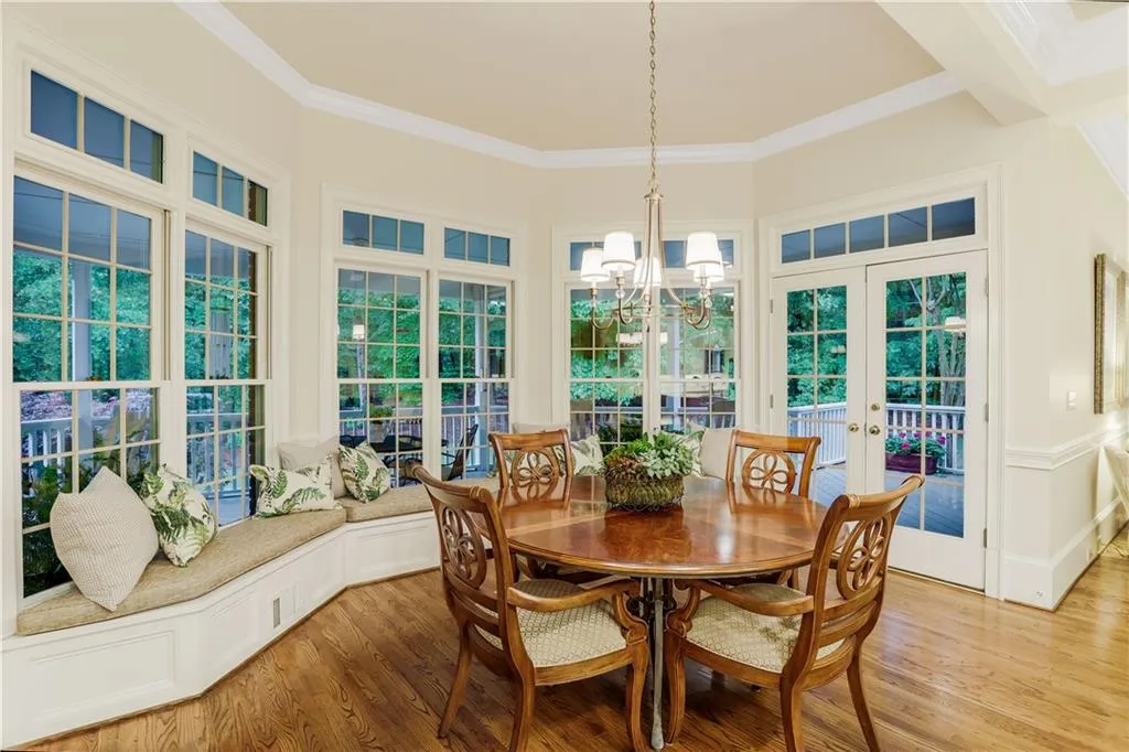 8440 Lazy Oaks Court, Atlanta, Georgia 30350, 6 Bedrooms Bedrooms, ,5 BathroomsBathrooms,Residential,Sold,8440 Lazy Oaks Court,6879320