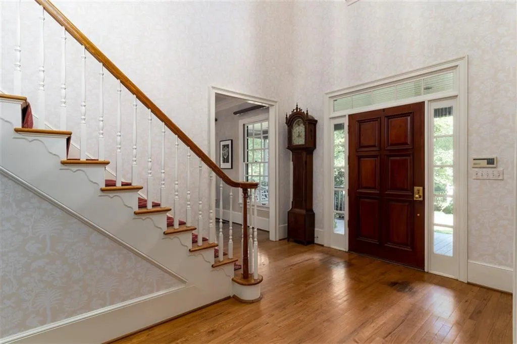 40 Old Vermont Place, Sandy Springs, Georgia 30328, 7 Bedrooms Bedrooms, ,6 BathroomsBathrooms,Residential,Sold,40 Old Vermont Place,6620673