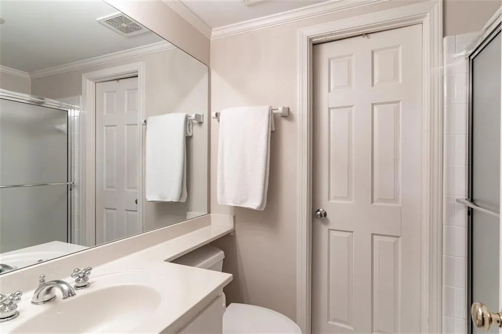 40 Old Vermont Place, Sandy Springs, Georgia 30328, 7 Bedrooms Bedrooms, ,6 BathroomsBathrooms,Residential,Sold,40 Old Vermont Place,6620673