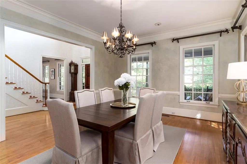 40 Old Vermont Place, Sandy Springs, Georgia 30328, 7 Bedrooms Bedrooms, ,6 BathroomsBathrooms,Residential,Sold,40 Old Vermont Place,6620673
