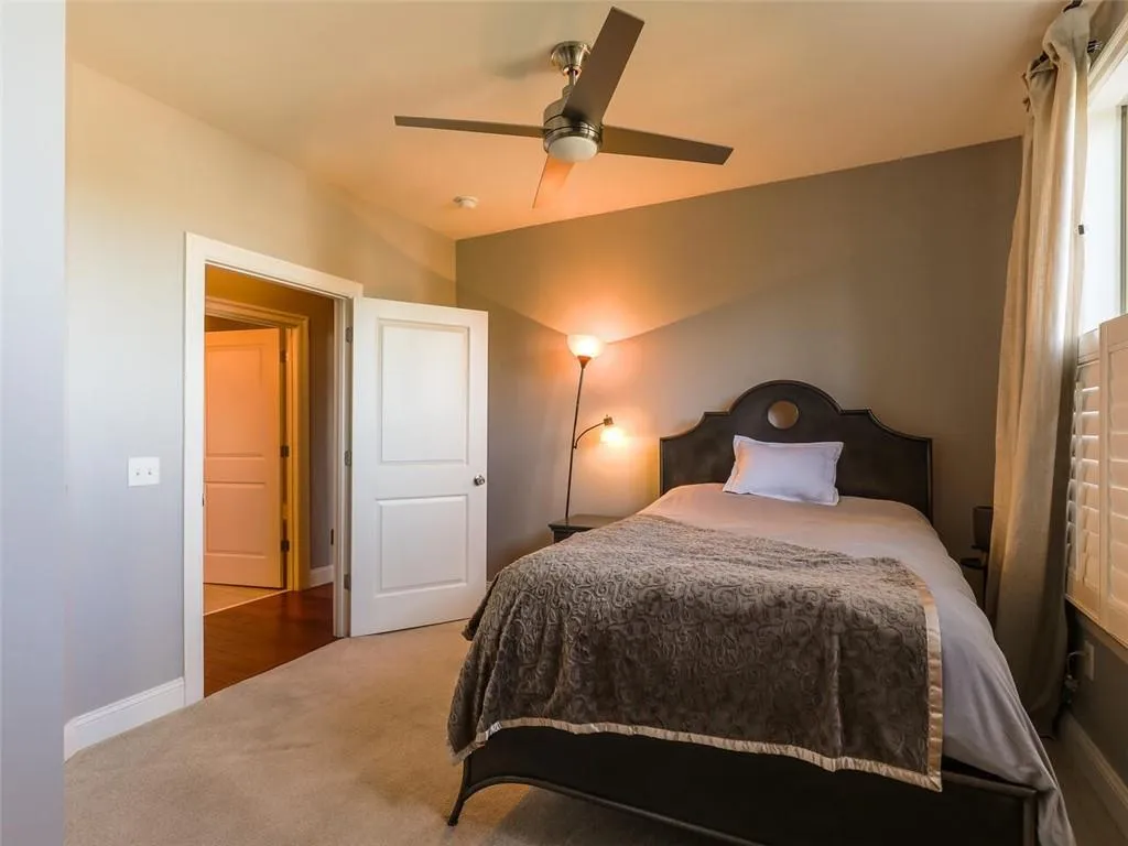 901 Abernathy Road Ne Unit 3250, Atlanta, Georgia 30328, 3 Bedrooms Bedrooms, ,2 BathroomsBathrooms,Residential,Sold,901 Abernathy Road Ne Unit 3250,6962166