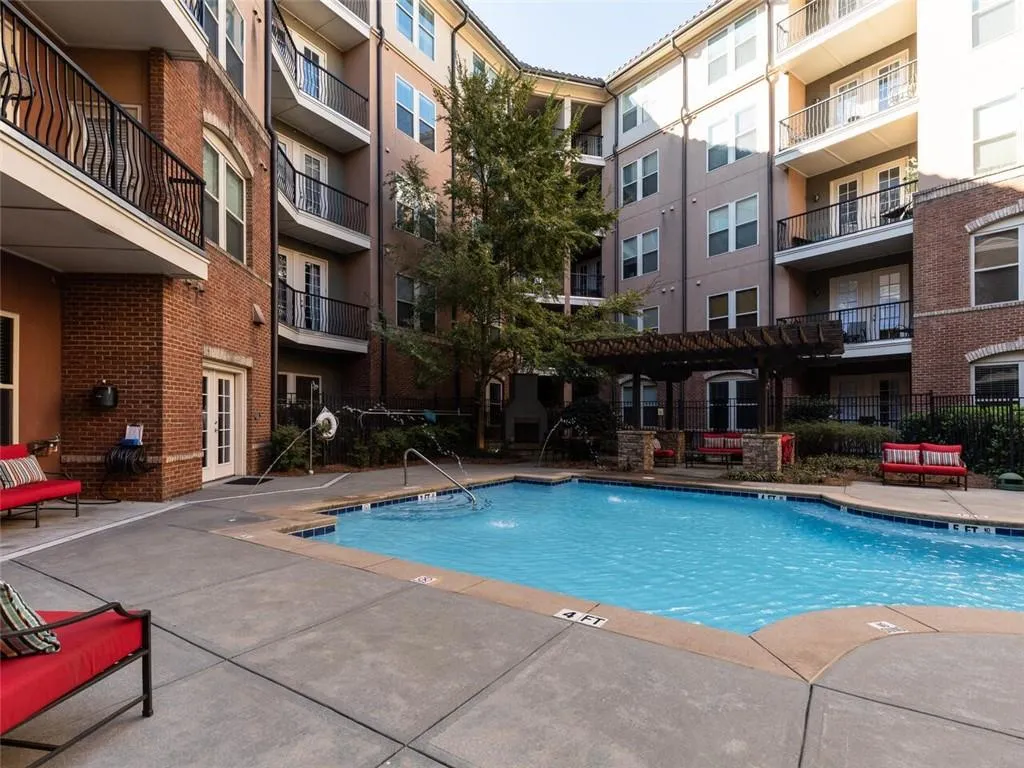 901 Abernathy Road Ne Unit 3250, Atlanta, Georgia 30328, 3 Bedrooms Bedrooms, ,2 BathroomsBathrooms,Residential,Sold,901 Abernathy Road Ne Unit 3250,6962166