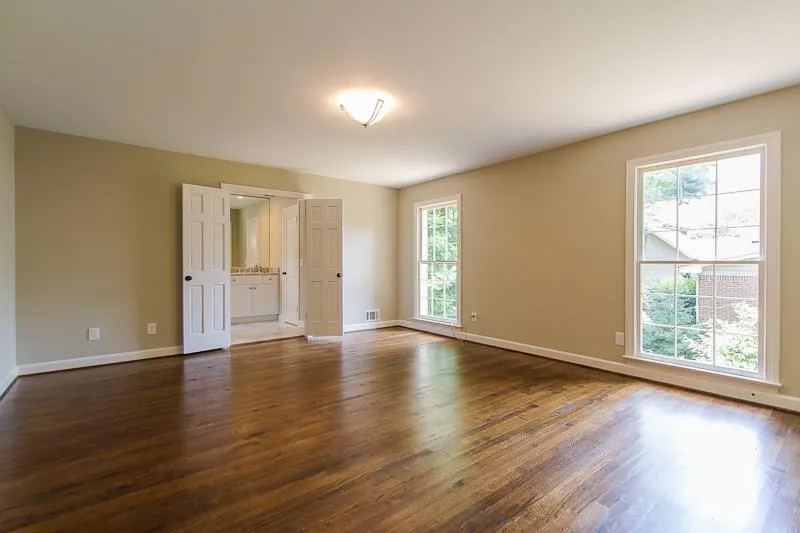 6180 Mountain Brook Way, Sandy Springs, Georgia 30328, 4 Bedrooms Bedrooms, ,3 BathroomsBathrooms,Residential,Sold,6180 Mountain Brook Way,5561710