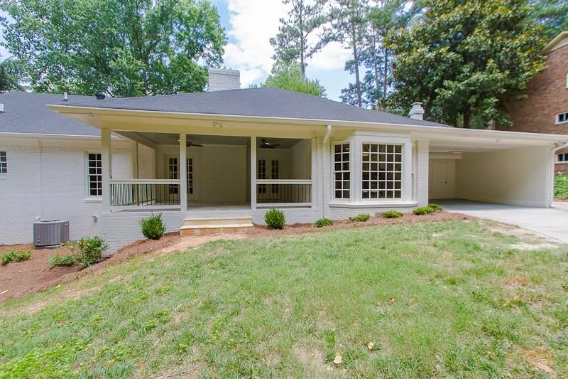 6180 Mountain Brook Way, Sandy Springs, Georgia 30328, 4 Bedrooms Bedrooms, ,3 BathroomsBathrooms,Residential,Sold,6180 Mountain Brook Way,5561710