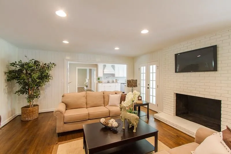 6180 Mountain Brook Way, Sandy Springs, Georgia 30328, 4 Bedrooms Bedrooms, ,3 BathroomsBathrooms,Residential,Sold,6180 Mountain Brook Way,5561710