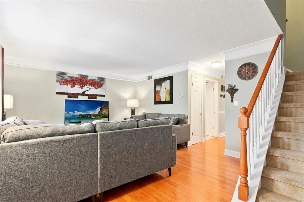 6900 Roswell Road Unit N13, Atlanta, Georgia 30328, 2 Bedrooms Bedrooms, ,2 BathroomsBathrooms,Residential,Sold,6900 Roswell Road Unit N13,6514780