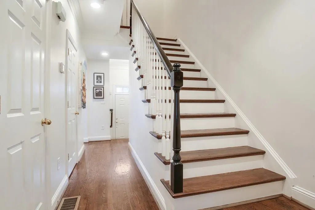 1735 Peachtree Street Ne Unit 604, Atlanta, Georgia 30309, 4 Bedrooms Bedrooms, ,3 BathroomsBathrooms,Residential,Sold,1735 Peachtree Street Ne Unit 604,5954250