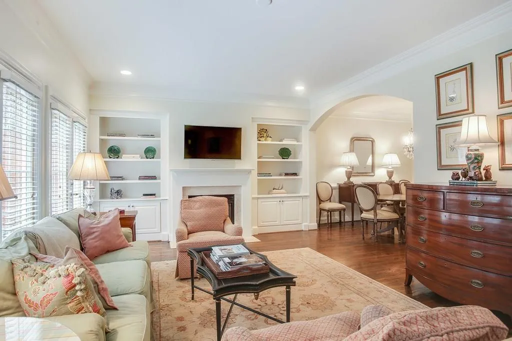 1735 Peachtree Street Ne Unit 604, Atlanta, Georgia 30309, 4 Bedrooms Bedrooms, ,3 BathroomsBathrooms,Residential,Sold,1735 Peachtree Street Ne Unit 604,5954250