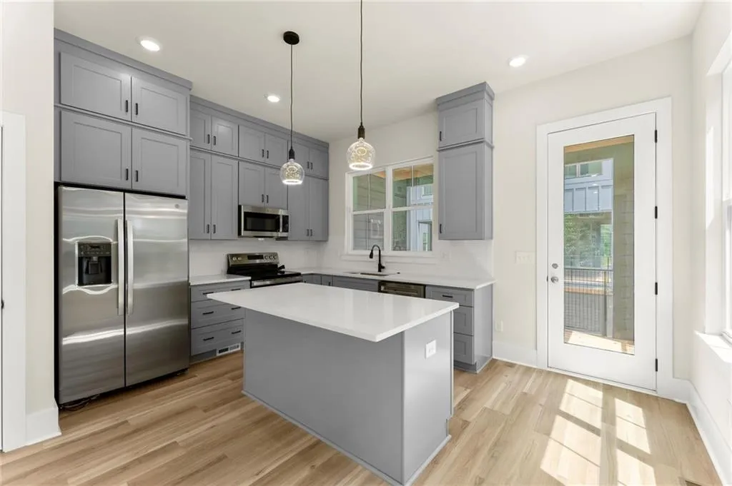 1125 Knight Walk, Atlanta, Georgia 30318, 2 Bedrooms Bedrooms, ,2 BathroomsBathrooms,Residential,For Sale,1125 Knight Walk,7617225