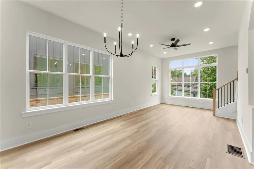 1125 Knight Walk, Atlanta, Georgia 30318, 2 Bedrooms Bedrooms, ,2 BathroomsBathrooms,Residential,For Sale,1125 Knight Walk,7617225