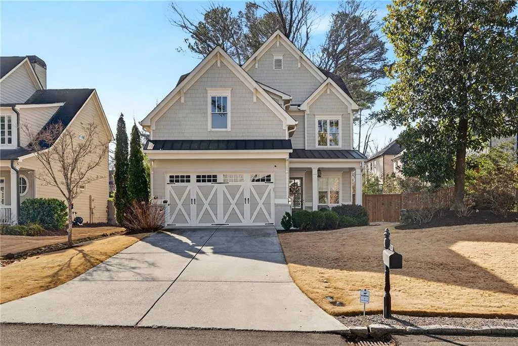 2375 Logan Circle Ne, Brookhaven, Georgia 30319, 5 Bedrooms Bedrooms, 0 ,5 BathroomsBathrooms,Residential,Sold,2375 Logan Circle Ne,7718024