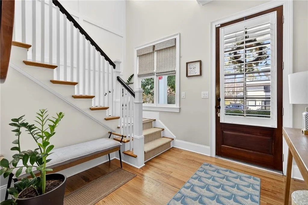 2375 Logan Circle Ne, Brookhaven, Georgia 30319, 5 Bedrooms Bedrooms, 0 ,5 BathroomsBathrooms,Residential,Sold,2375 Logan Circle Ne,7718024
