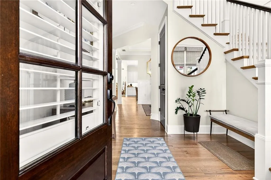 2375 Logan Circle Ne, Brookhaven, Georgia 30319, 5 Bedrooms Bedrooms, 0 ,5 BathroomsBathrooms,Residential,Sold,2375 Logan Circle Ne,7718024