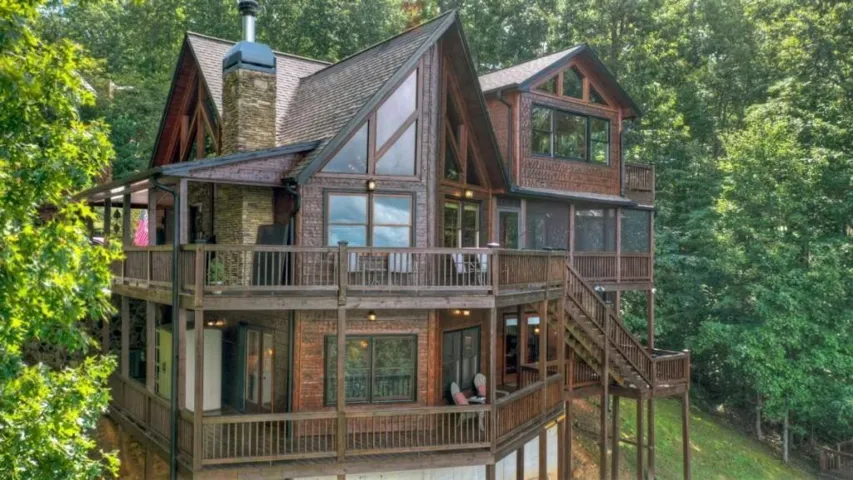 1404 Mountain High Drive, Mineral Bluff, Georgia 30559