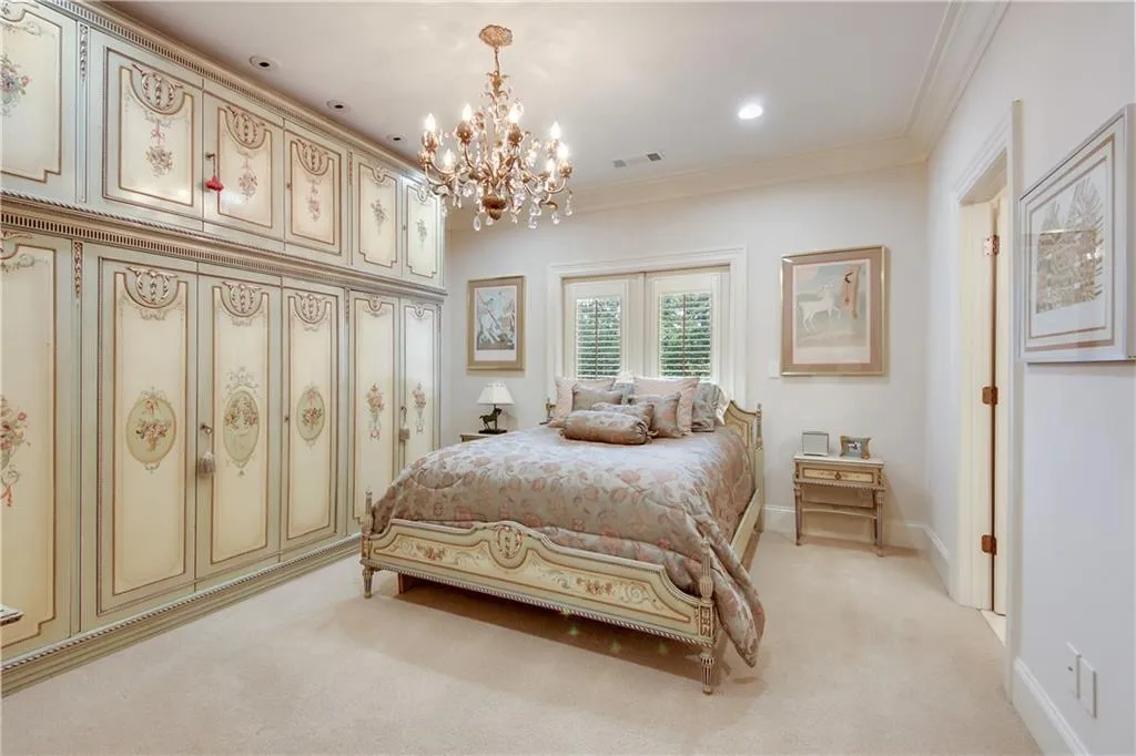 5480 Claire Rose Lane, Atlanta, Georgia 30327, 6 Bedrooms Bedrooms, ,7 BathroomsBathrooms,Residential,Sold,5480 Claire Rose Lane,6802173