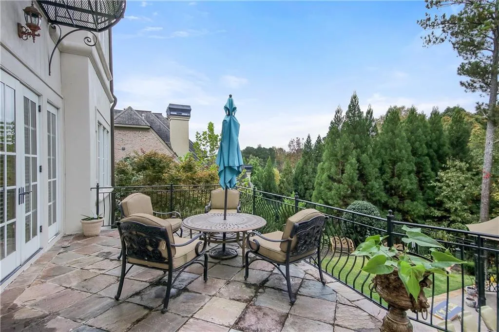 5480 Claire Rose Lane, Atlanta, Georgia 30327, 6 Bedrooms Bedrooms, ,7 BathroomsBathrooms,Residential,Sold,5480 Claire Rose Lane,6802173