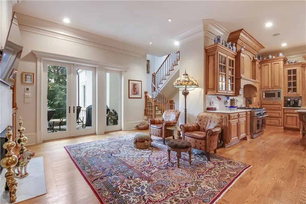 5480 Claire Rose Lane, Atlanta, Georgia 30327, 6 Bedrooms Bedrooms, ,7 BathroomsBathrooms,Residential,Sold,5480 Claire Rose Lane,6802173