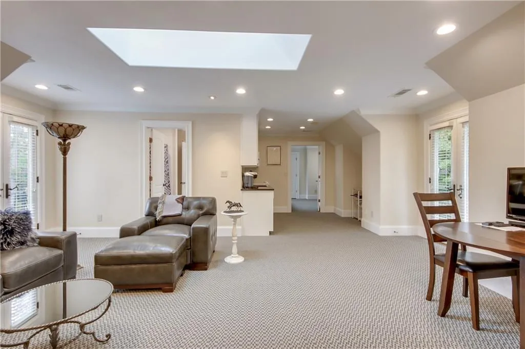 5480 Claire Rose Lane, Atlanta, Georgia 30327, 6 Bedrooms Bedrooms, ,7 BathroomsBathrooms,Residential,Sold,5480 Claire Rose Lane,6802173