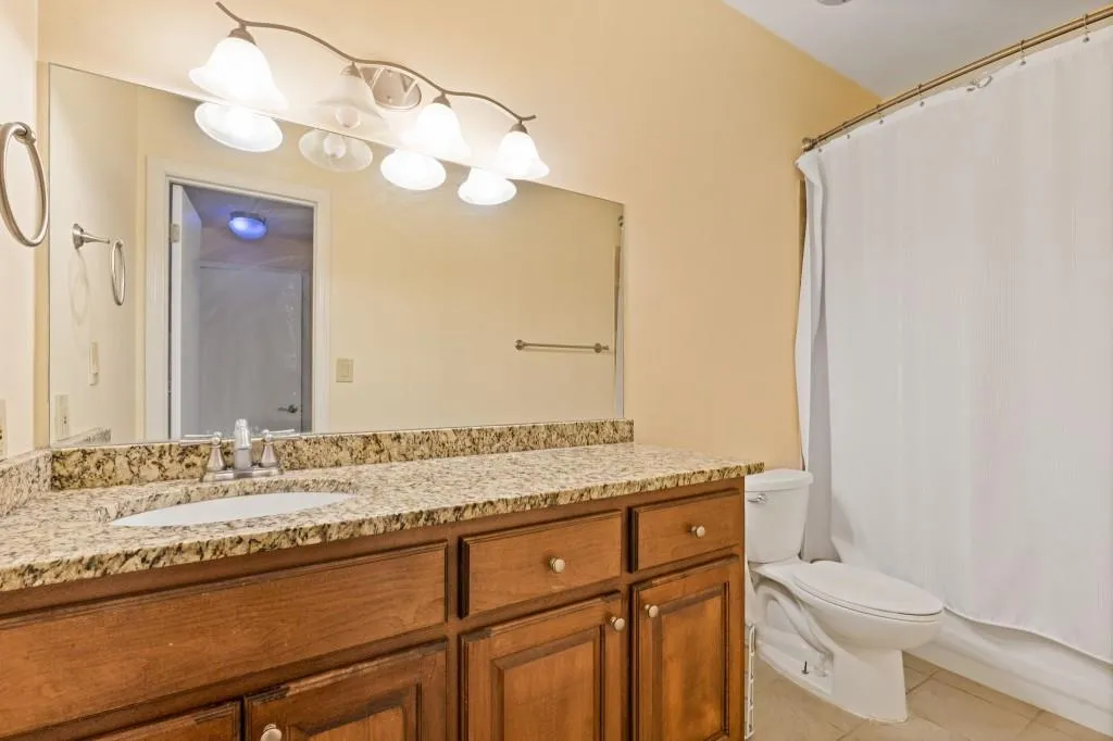 5145 Chemin De Vie, Atlanta, Georgia 30342, 2 Bedrooms Bedrooms, ,2 BathroomsBathrooms,Residential,For Sale,5145 Chemin De Vie,7762113