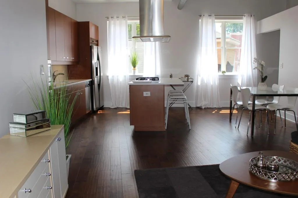 206 11th Street Unit 304, Atlanta, Georgia 30309, 1 Bedroom Bedrooms, ,1 BathroomBathrooms,Residential,Sold,206 11th Street Unit 304,5718183