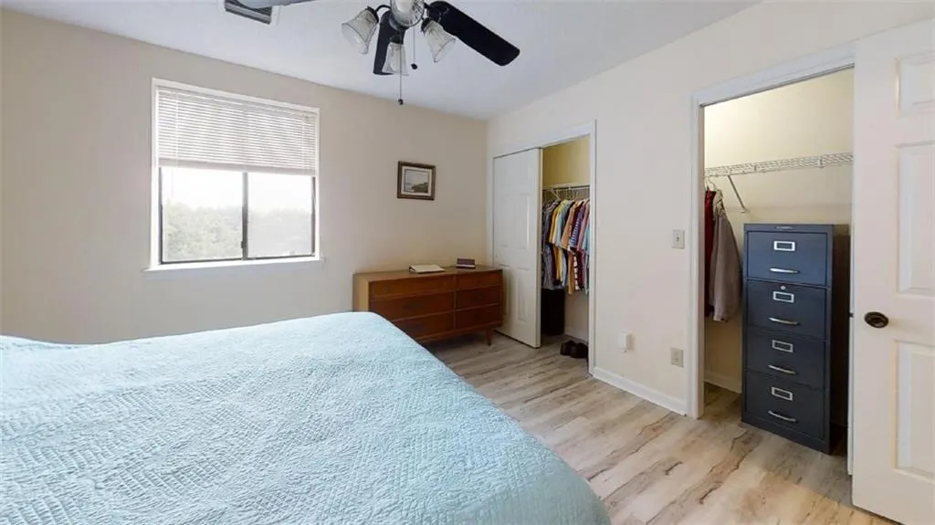 300 Johnson Ferry Road Ne Unit B612, Sandy Springs, Georgia 30328, 1 Bedroom Bedrooms, ,1 BathroomBathrooms,Residential,Sold,300 Johnson Ferry Road Ne Unit B612,6933326