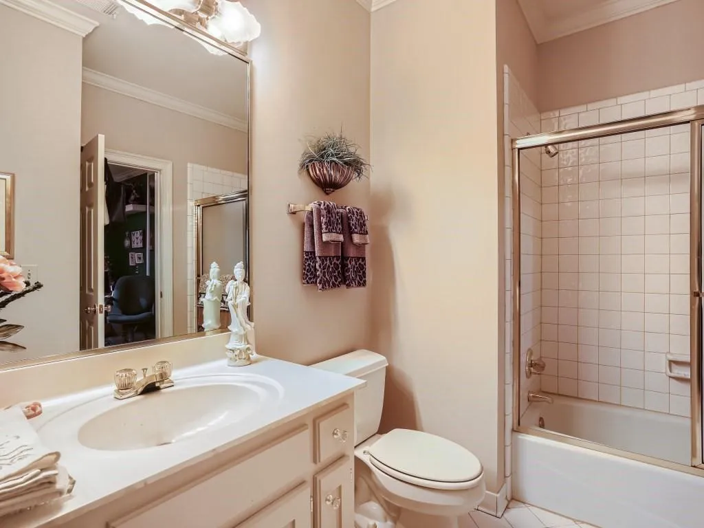 7155 Roswell Road Unit 56, Sandy Springs, Georgia 30328, 4 Bedrooms Bedrooms, ,5 BathroomsBathrooms,Residential,Sold,7155 Roswell Road Unit 56,7234535