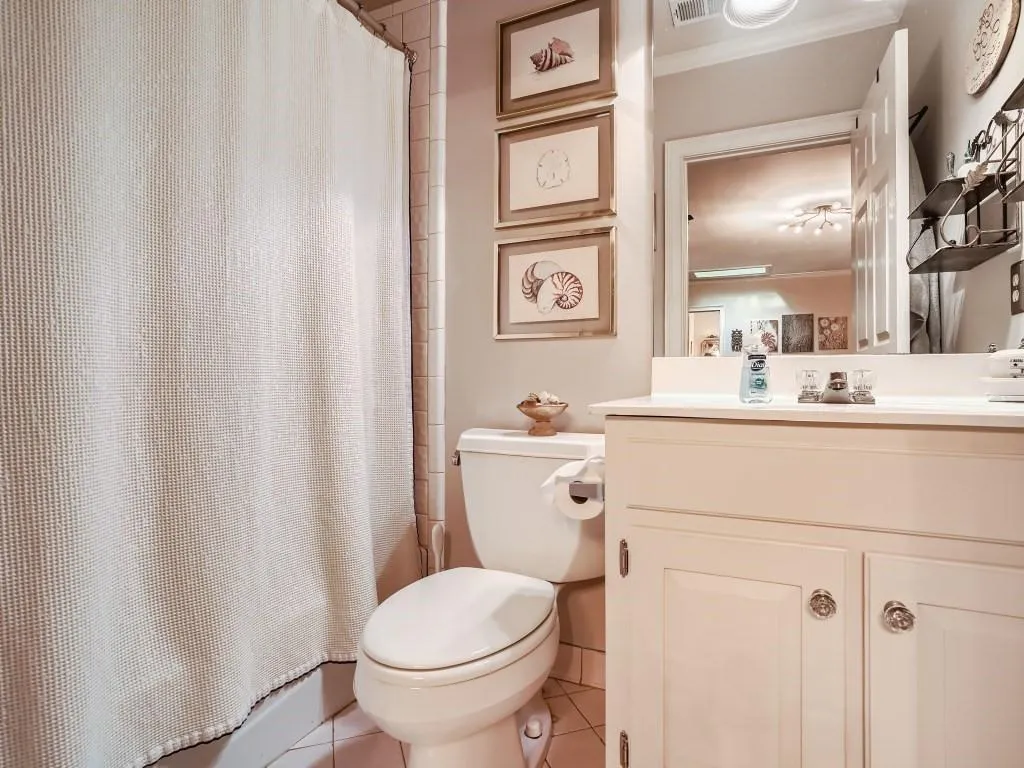 7155 Roswell Road Unit 56, Sandy Springs, Georgia 30328, 4 Bedrooms Bedrooms, ,5 BathroomsBathrooms,Residential,Sold,7155 Roswell Road Unit 56,7234535