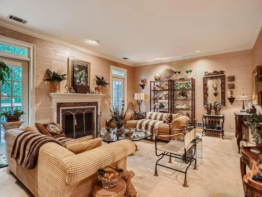 7155 Roswell Road Unit 56, Sandy Springs, Georgia 30328, 4 Bedrooms Bedrooms, ,5 BathroomsBathrooms,Residential,Sold,7155 Roswell Road Unit 56,7234535