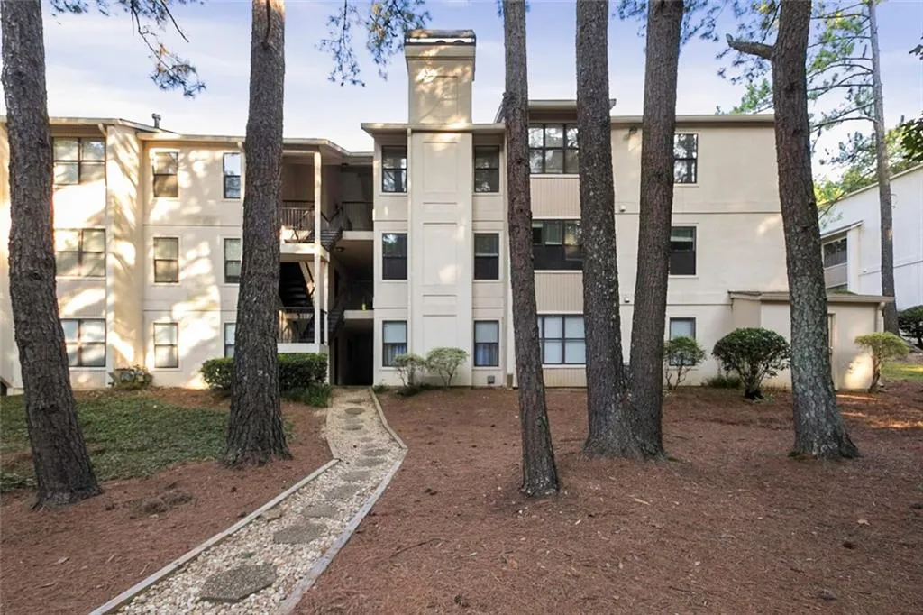 2507 Huntingdon Chase, Atlanta, Georgia 30350, 2 Bedrooms Bedrooms, ,2 BathroomsBathrooms,Residential,Sold,2507 Huntingdon Chase,6592497