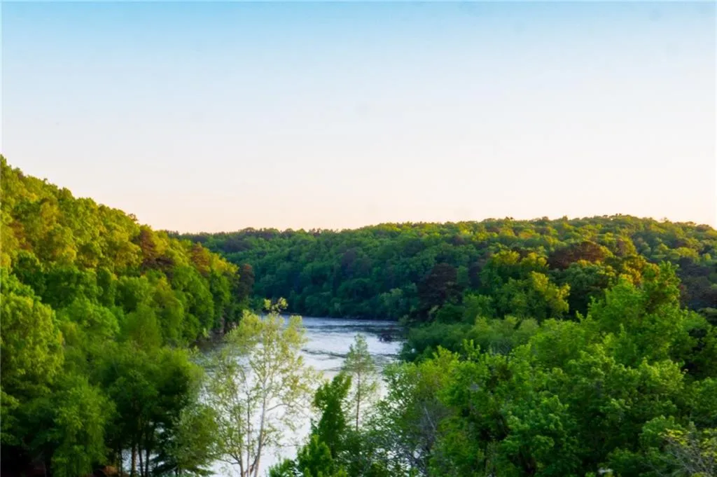 200 River Vista Drive Unit 742, Atlanta, Georgia 30339, 2 Bedrooms Bedrooms, ,2 BathroomsBathrooms,Residential,Sold,200 River Vista Drive Unit 742,5999969