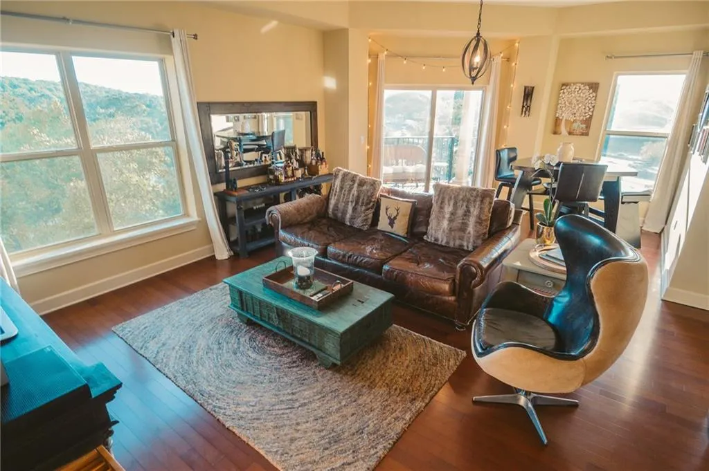 200 River Vista Drive Unit 742, Atlanta, Georgia 30339, 2 Bedrooms Bedrooms, ,2 BathroomsBathrooms,Residential,Sold,200 River Vista Drive Unit 742,5999969