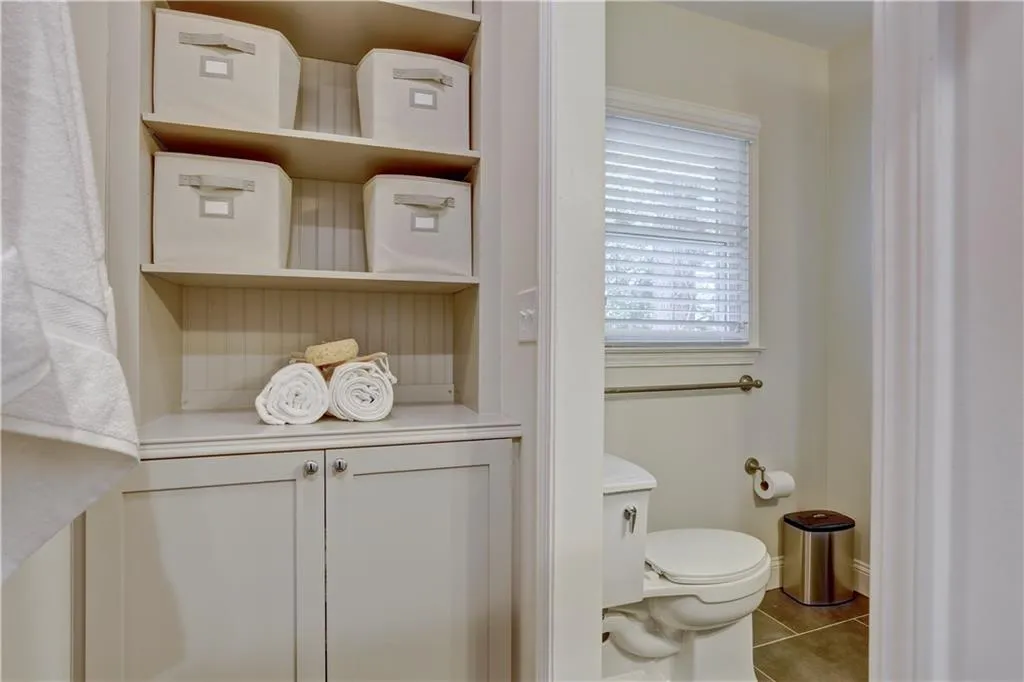 101 Mount Paran Road, Atlanta, Georgia 30342, 4 Bedrooms Bedrooms, ,3 BathroomsBathrooms,Residential,Sold,101 Mount Paran Road,5839106