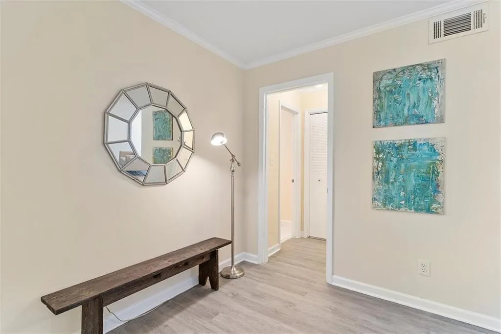360 Winding River Drive Unit L, Atlanta, Georgia 30350, 3 Bedrooms Bedrooms, ,2 BathroomsBathrooms,Residential,Sold,360 Winding River Drive Unit L,6914368