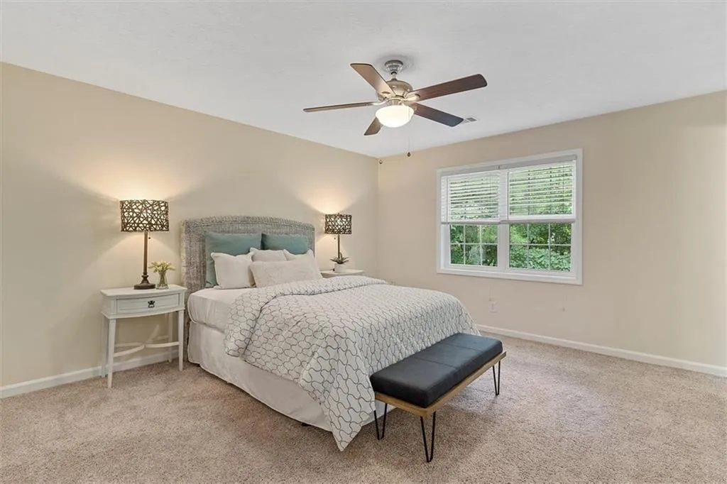 360 Winding River Drive Unit L, Atlanta, Georgia 30350, 3 Bedrooms Bedrooms, ,2 BathroomsBathrooms,Residential,Sold,360 Winding River Drive Unit L,6914368