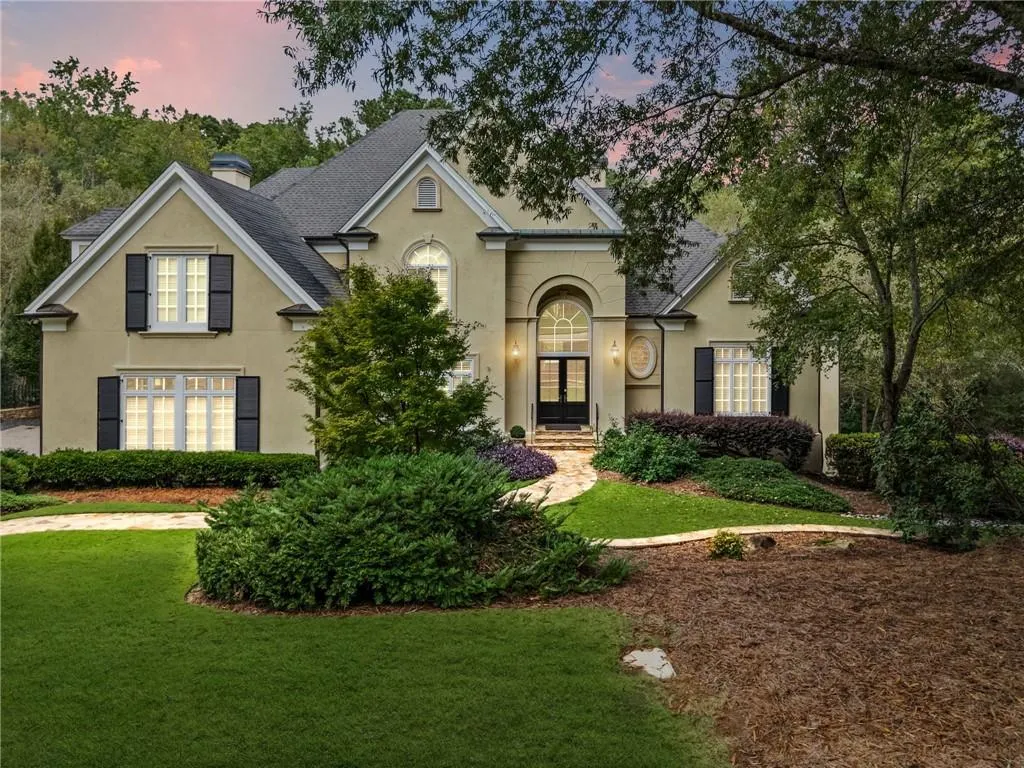 1655 Misty Oaks Drive, Atlanta, Georgia 30350, 5 Bedrooms Bedrooms, ,4 BathroomsBathrooms,Residential,Sold,1655 Misty Oaks Drive,7665975