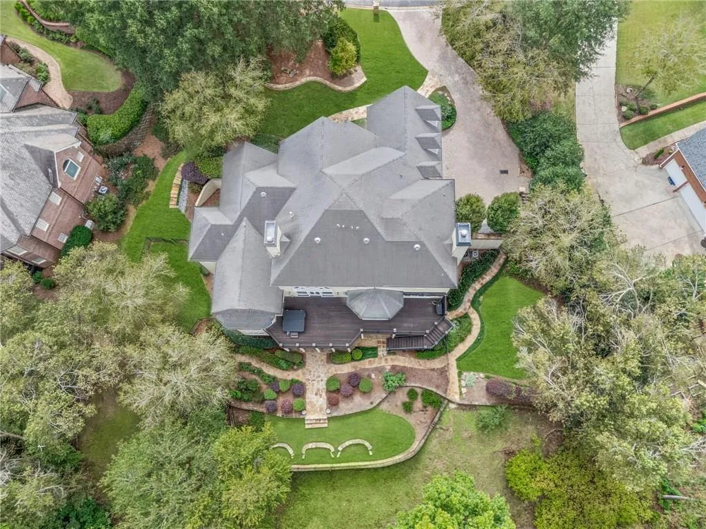 1655 Misty Oaks Drive, Atlanta, Georgia 30350, 5 Bedrooms Bedrooms, ,4 BathroomsBathrooms,Residential,For Sale,1655 Misty Oaks Drive,7665975