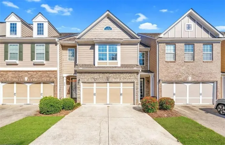 928 Pierce Ivy Court, Lawrenceville, Georgia 30043