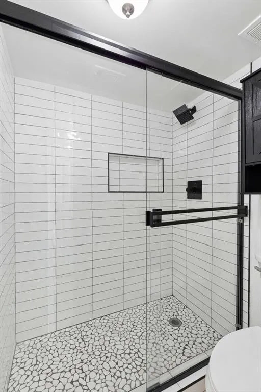 6980 Roswell Road Unit C13, Atlanta, Georgia 30328, 1 Bedroom Bedrooms, ,1 BathroomBathrooms,Residential,Sold,6980 Roswell Road Unit C13,7762581