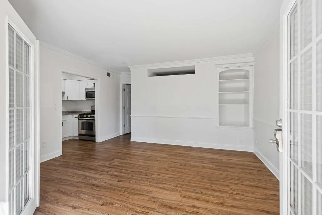 6980 Roswell Road Unit C13, Atlanta, Georgia 30328, 1 Bedroom Bedrooms, ,1 BathroomBathrooms,Residential,Sold,6980 Roswell Road Unit C13,7762581