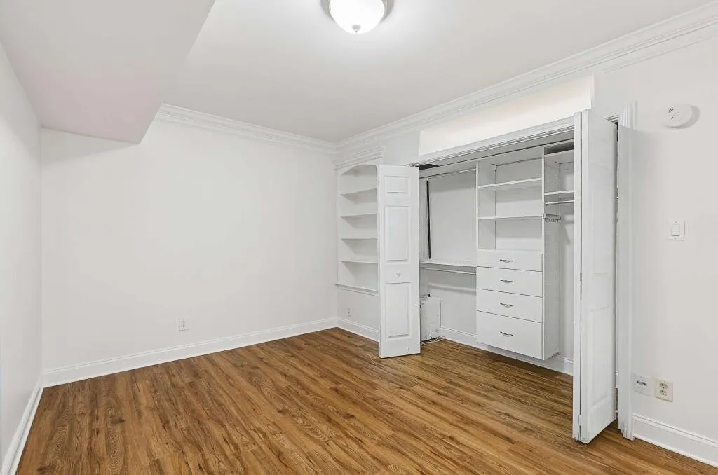 6980 Roswell Road Unit C13, Atlanta, Georgia 30328, 1 Bedroom Bedrooms, ,1 BathroomBathrooms,Residential,Sold,6980 Roswell Road Unit C13,7762581